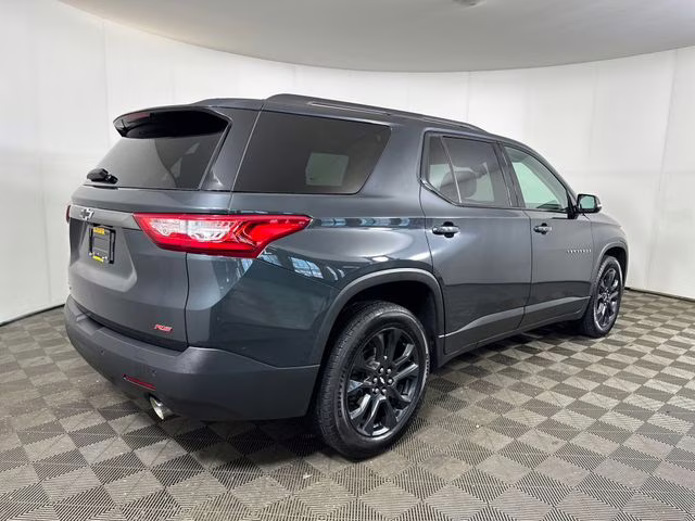 2020 Graphite Metallic Chevrolet Traverse RS AWD SUV