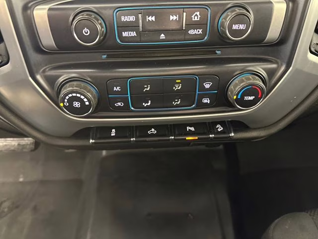 2018 Quicksilver Metallic GMC Sierra 2500HD SLE 4X4 Truck