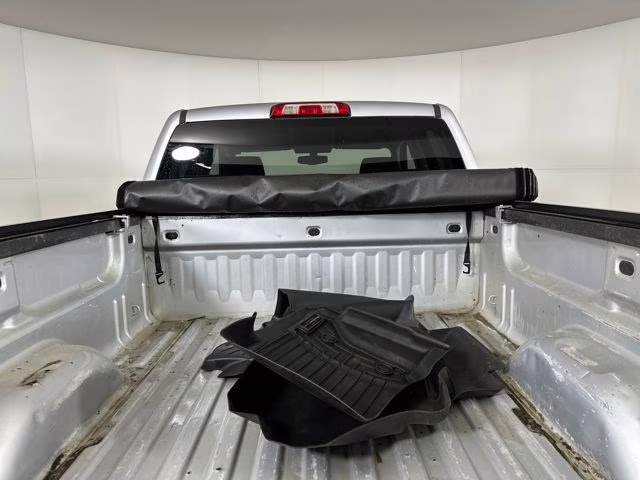 2018 Quicksilver Metallic GMC Sierra 2500HD SLE 4X4 Truck