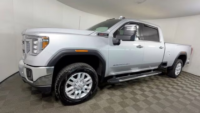 2021 Quicksilver Metallic GMC Sierra 2500HD SLT 4X4 Truck