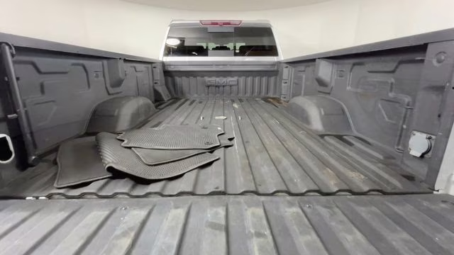2021 Quicksilver Metallic GMC Sierra 2500HD SLT 4X4 Truck