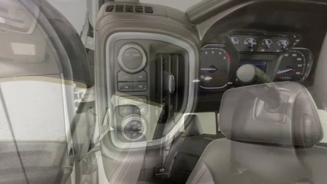 2021 Quicksilver Metallic GMC Sierra 2500HD SLT 4X4 Truck
