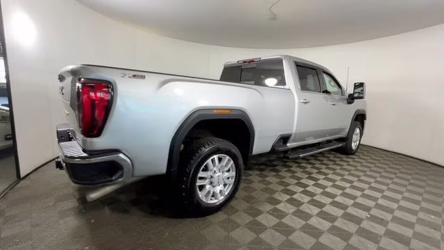 2021 Quicksilver Metallic GMC Sierra 2500HD SLT 4X4 Truck