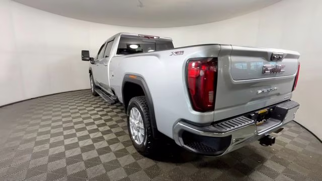 2021 Quicksilver Metallic GMC Sierra 2500HD SLT 4X4 Truck