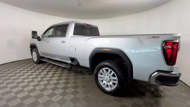 2021 Quicksilver Metallic GMC Sierra 2500HD SLT 4X4 Truck