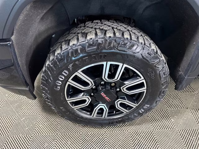 2022 Onyx Black GMC Sierra 2500HD AT4 4X4 Truck