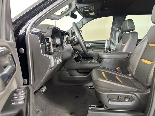 2024 Onyx Black GMC Sierra 2500HD AT4 4X4 Truck