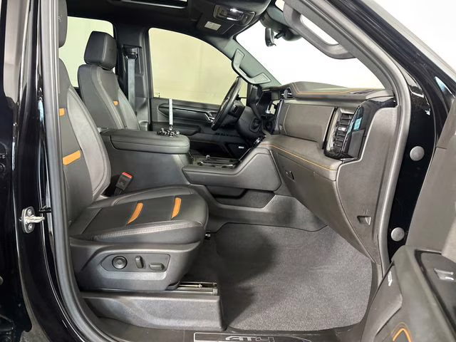 2024 Onyx Black GMC Sierra 2500HD AT4 4X4 Truck