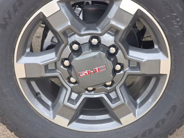 2026 Summit White GMC Sierra 2500HD SLE 4X4 Truck