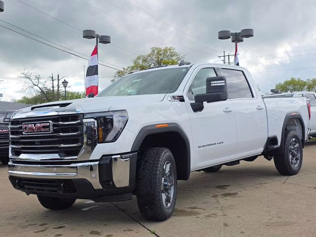 2026 Summit White GMC Sierra 2500HD SLE 4X4 Truck