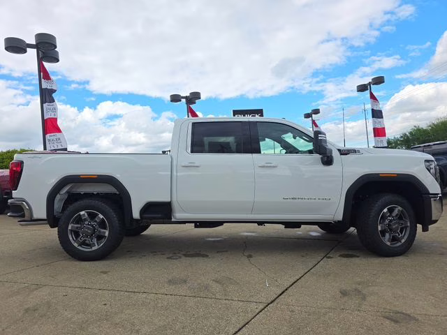 2026 Summit White GMC Sierra 2500HD SLE 4X4 Truck