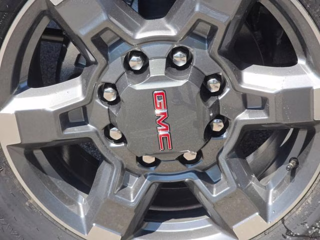 2026 Sterling Metallic GMC Sierra 2500HD SLE 4X4 Truck