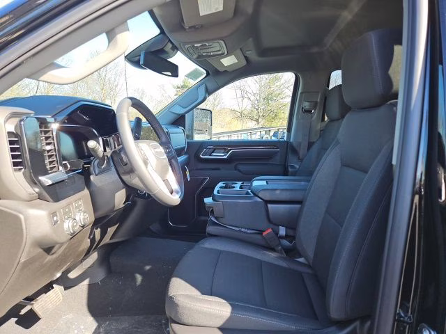 2026 Onyx Black GMC Sierra 2500HD SLE 4X4 Truck