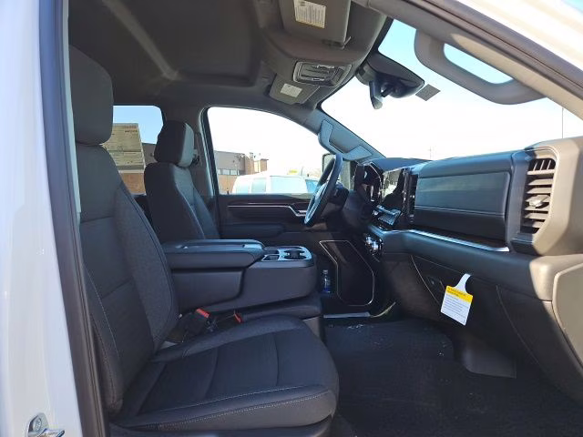 2026 Summit White GMC Sierra 2500HD SLE 4X4 Truck