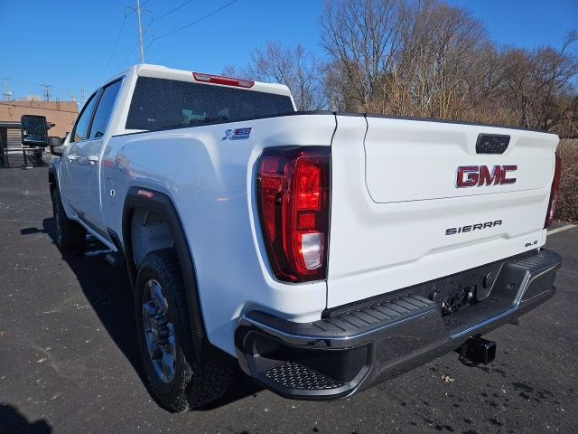 2026 Summit White GMC Sierra 2500HD SLE 4X4 Truck