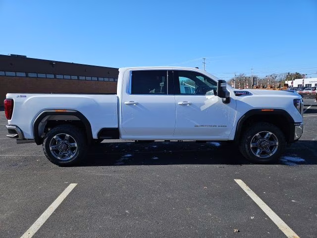 2026 Summit White GMC Sierra 2500HD SLE 4X4 Truck