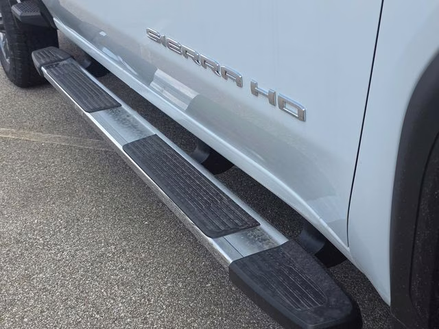 2026 Glacier White Tricoat GMC Sierra 2500HD SLT 4X4 Truck