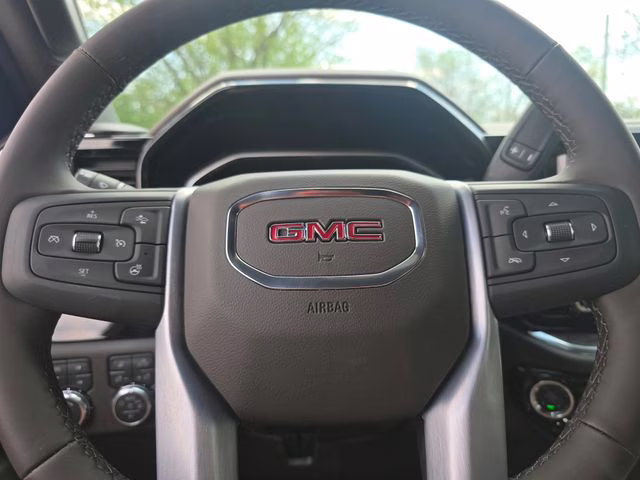 2026 Glacier White Tricoat GMC Sierra 2500HD SLT 4X4 Truck