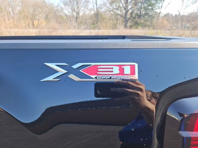 2026 Onyx Black GMC Sierra 2500HD SLT 4X4 Truck