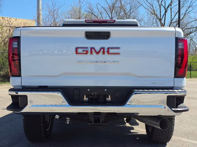 2026 Glacier White Tricoat GMC Sierra 2500HD SLT 4X4 Truck