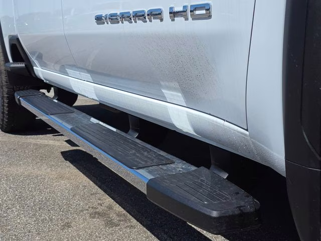2026 Glacier White Tricoat GMC Sierra 2500HD SLT 4X4 Truck