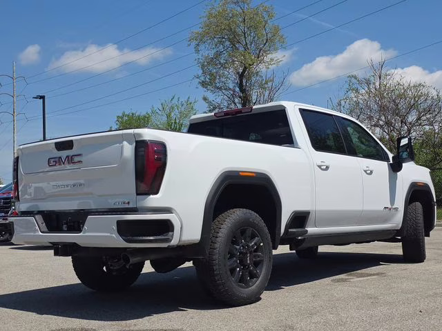 2026 Summit White GMC Sierra 2500HD AT4 4X4 Truck