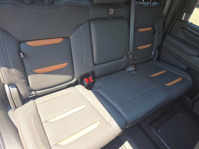 2026 Summit White GMC Sierra 2500HD AT4 4X4 Truck
