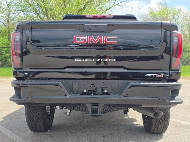 2026 Onyx Black GMC Sierra 2500HD AT4 4X4 Truck