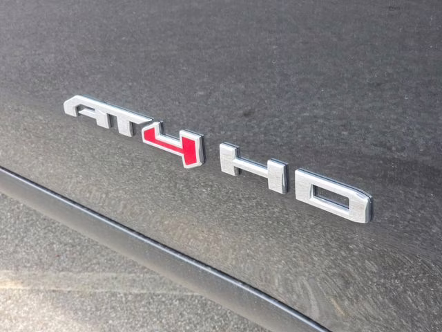 2026 Onyx Black GMC Sierra 2500HD AT4 4X4 Truck