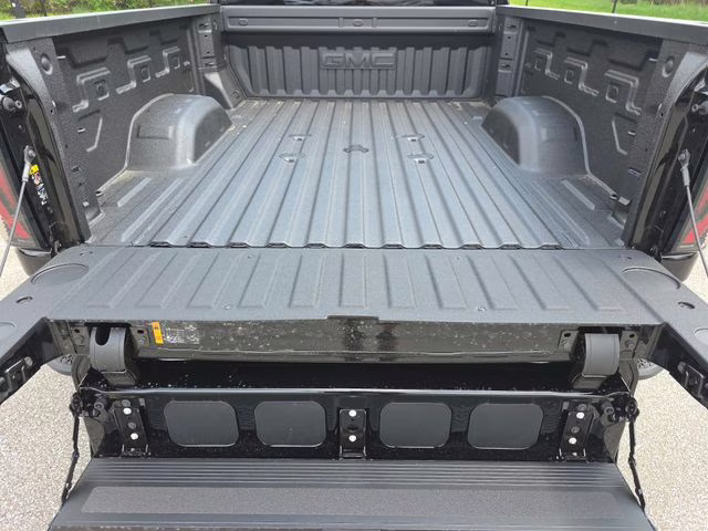 2026 Onyx Black GMC Sierra 2500HD AT4 4X4 Truck
