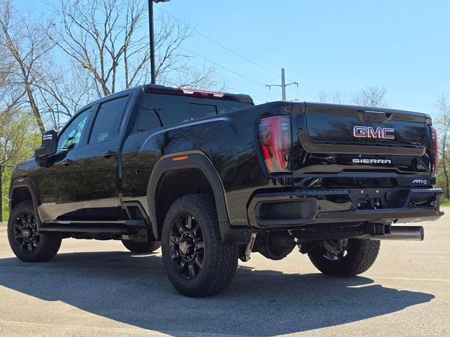 2026 Onyx Black GMC Sierra 2500HD AT4 4X4 Truck