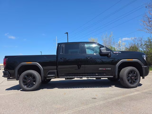 2026 Onyx Black GMC Sierra 2500HD AT4 4X4 Truck