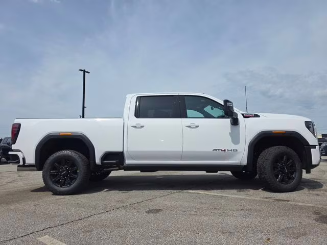 2026 Summit White GMC Sierra 2500HD AT4 4X4 Truck