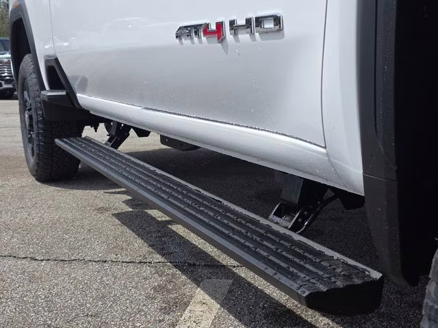 2026 Summit White GMC Sierra 2500HD AT4 4X4 Truck