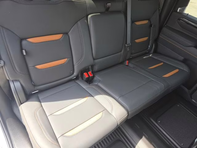 2026 Summit White GMC Sierra 2500HD AT4 4X4 Truck