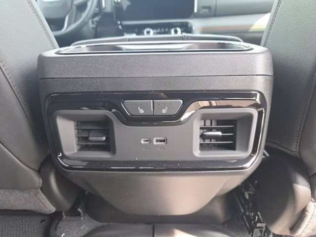 2026 Summit White GMC Sierra 2500HD AT4 4X4 Truck