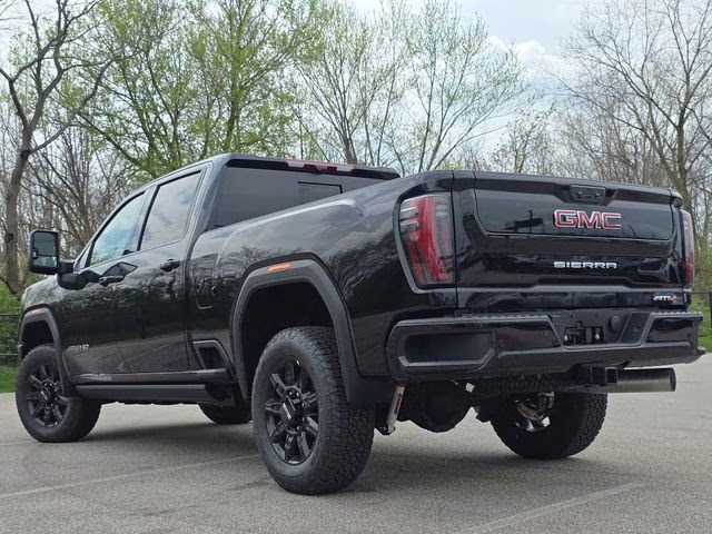2026 Onyx Black GMC Sierra 2500HD AT4 4X4 Truck