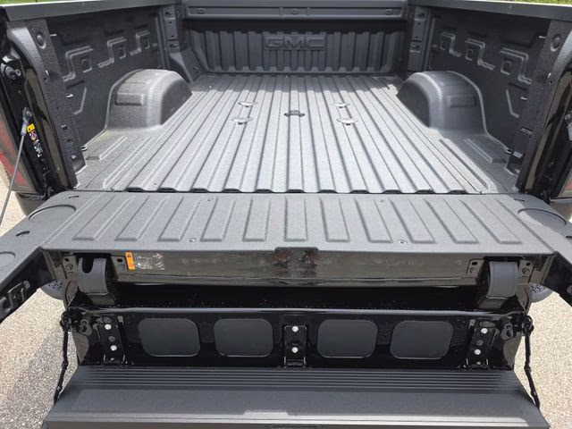 2026 Onyx Black GMC Sierra 2500HD AT4 4X4 Truck
