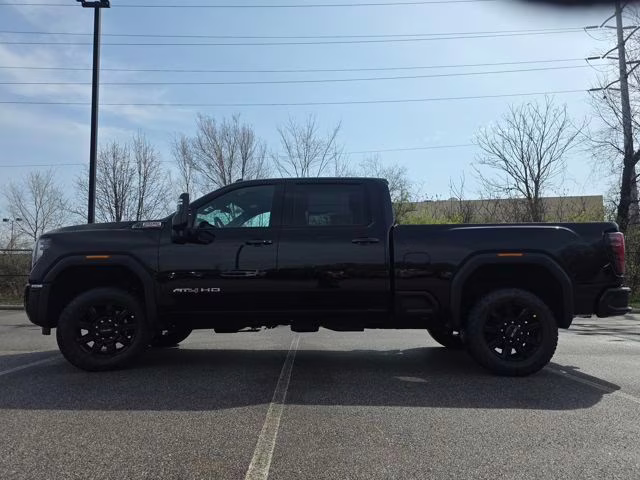 2026 Onyx Black GMC Sierra 2500HD AT4 4X4 Truck