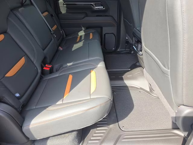 2026 Onyx Black GMC Sierra 2500HD AT4 4X4 Truck
