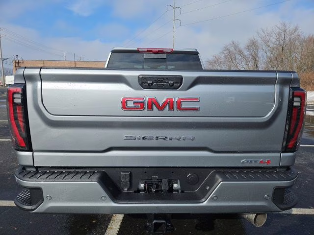 2026 Sterling Metallic GMC Sierra 2500HD AT4 4X4 Truck