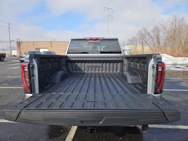 2026 Sterling Metallic GMC Sierra 2500HD AT4 4X4 Truck