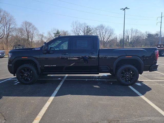 2026 Onyx Black GMC Sierra 2500HD AT4 4X4 Truck