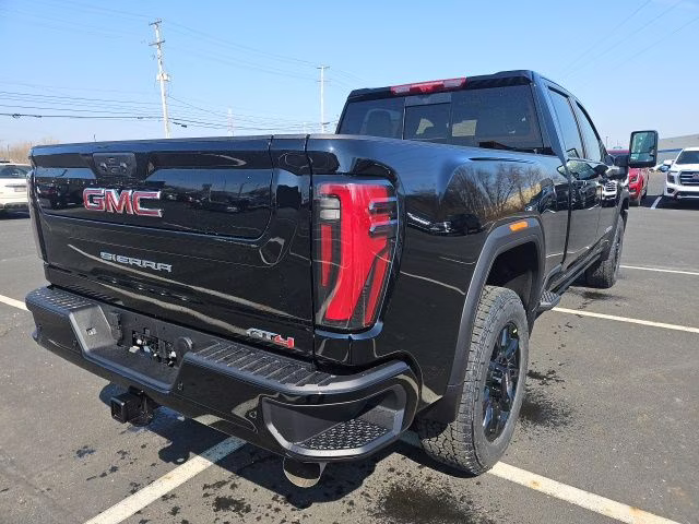2026 Onyx Black GMC Sierra 2500HD AT4 4X4 Truck
