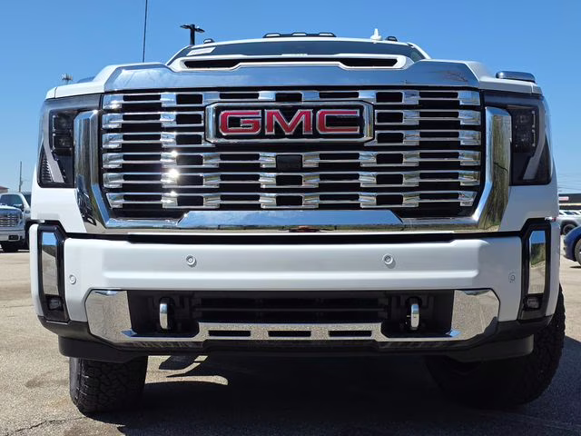 2026 Glacier White Tricoat GMC Sierra 2500HD Denali 4X4 Truck