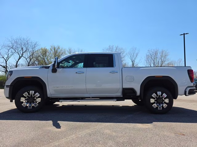 2026 Glacier White Tricoat GMC Sierra 2500HD Denali 4X4 Truck