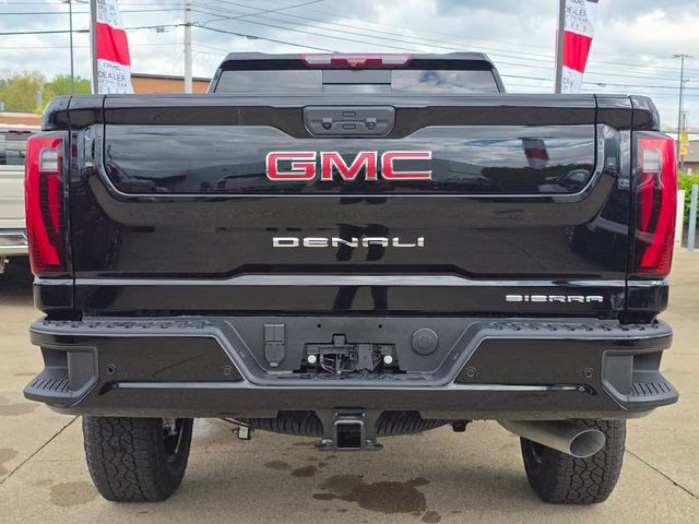 2026 Onyx Black GMC Sierra 2500HD Denali 4X4 Truck