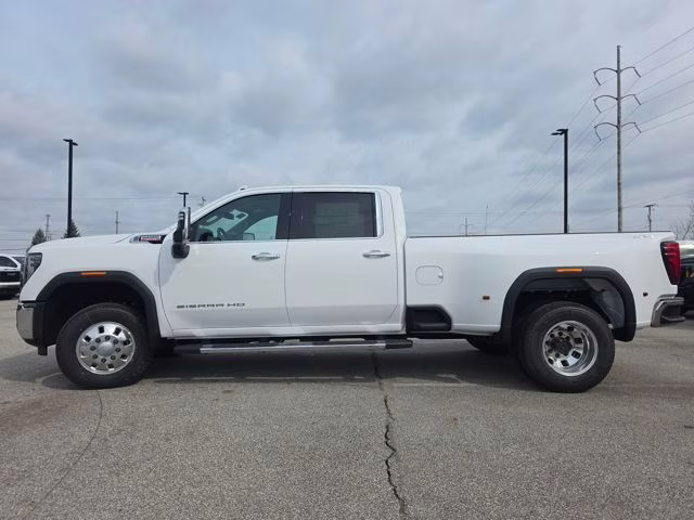 2026 Summit White GMC Sierra 3500HD SLT 4X4 Truck