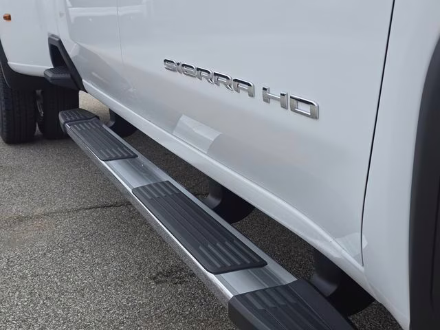 2026 Summit White GMC Sierra 3500HD SLT 4X4 Truck