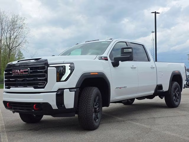 2026 Summit White GMC Sierra 3500HD AT4 4X4 Truck